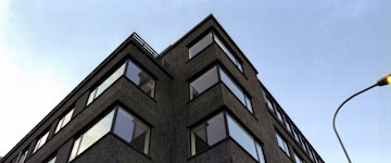 Fly to Reykjavik – SuperJeeps Northern Lights Hunt