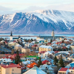 Fly to Reykjavik 