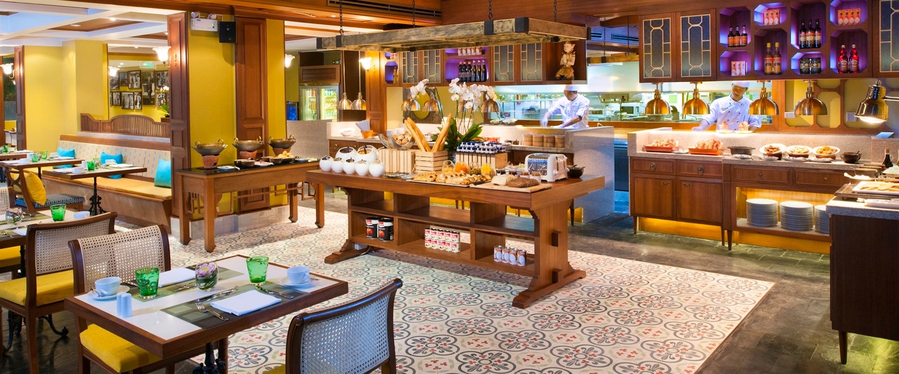 Laguna Cafe at Dusit Thani Laguna Phuket, Thailand 