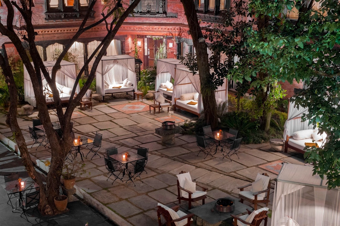 courtyard at dwarikas hotel