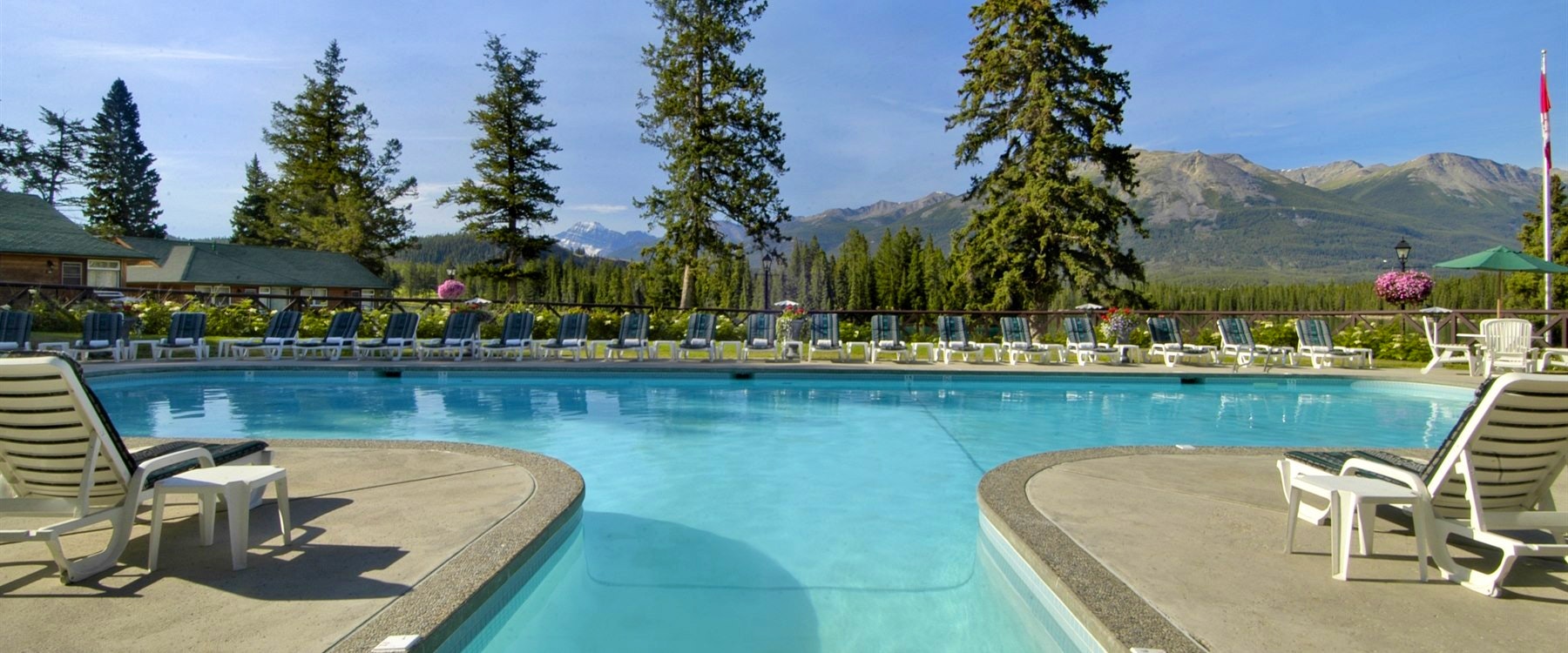 summer outdoor pool at fairmont jasper park lodge