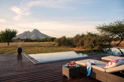 jawai leopard camp pool area