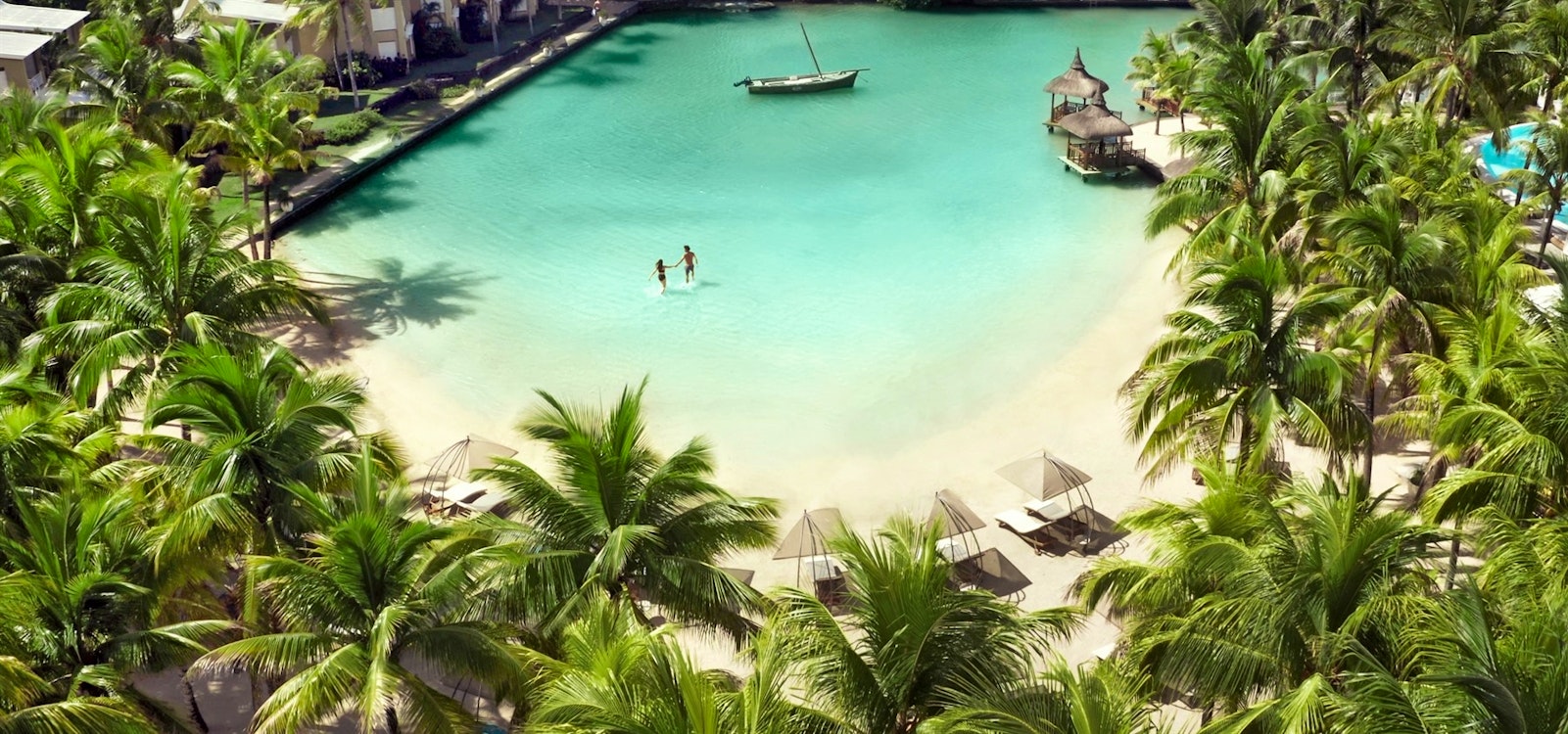 paradise cove boutique hotel swimming pool