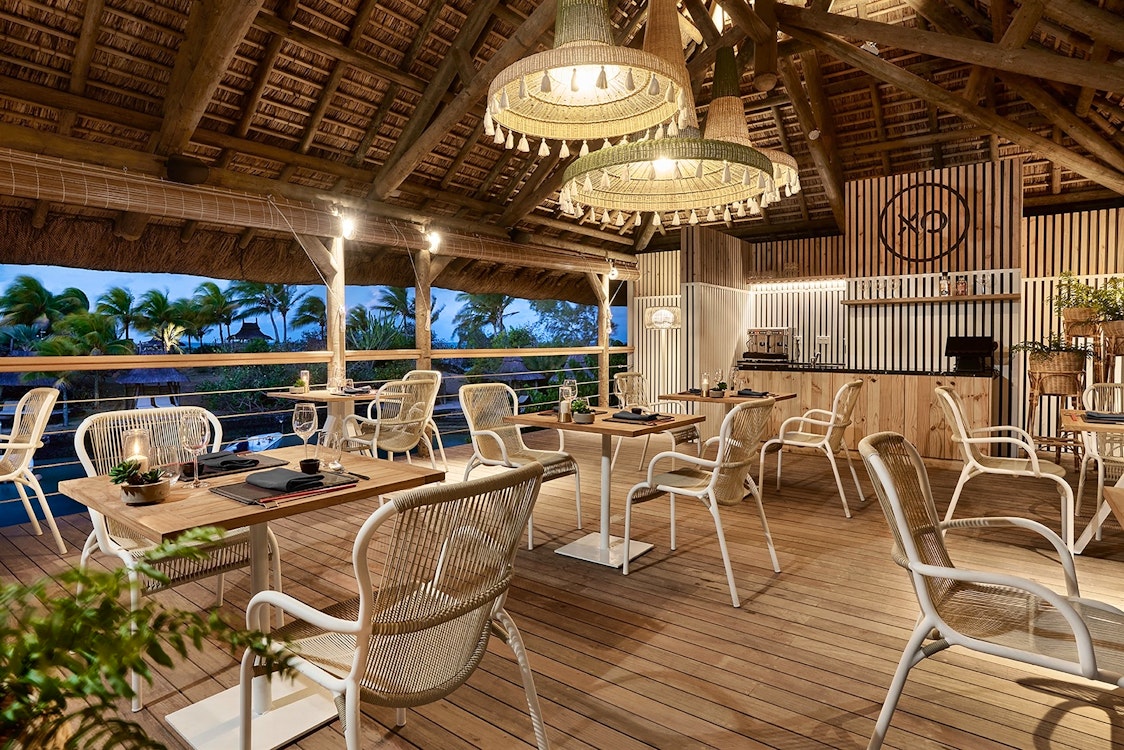 XO restaurant at paradise cove boutique 