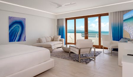 beachfront deluxe junior suites