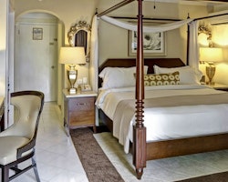 poolgarden view rooms