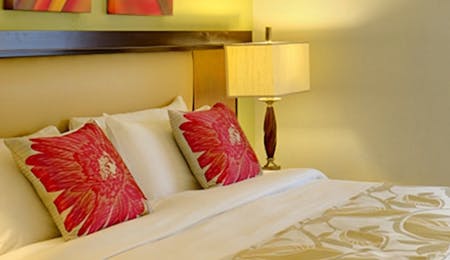 poolgarden view rooms