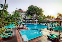 Pool at Anantara Riverside Bangkok Resort