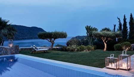 the royal blue villa 3 bedroom sea view with private heated pool