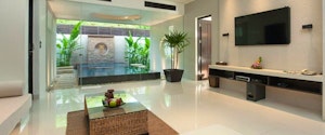 Junior Pool Suite (86 m/sq excluding pool and terrace)