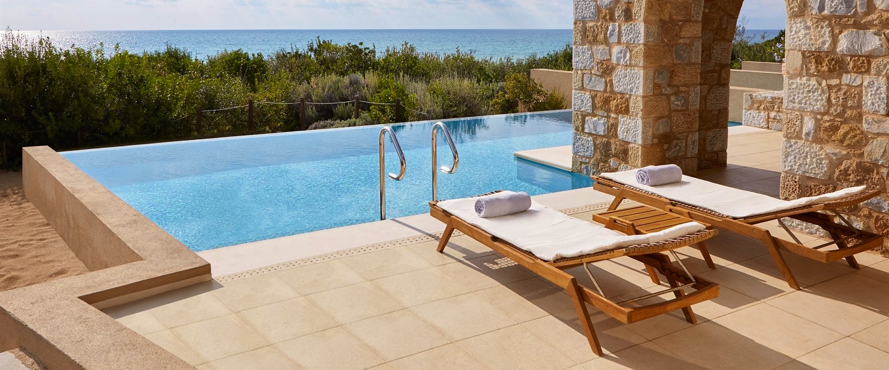 premium infinity suites