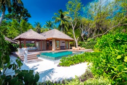 baros premium pool villas