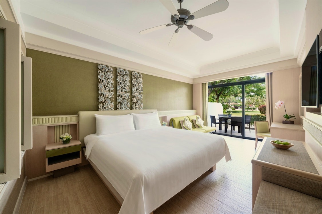 family garden 27 units - 38 sqm  family pool view 78 units - 36 sqm