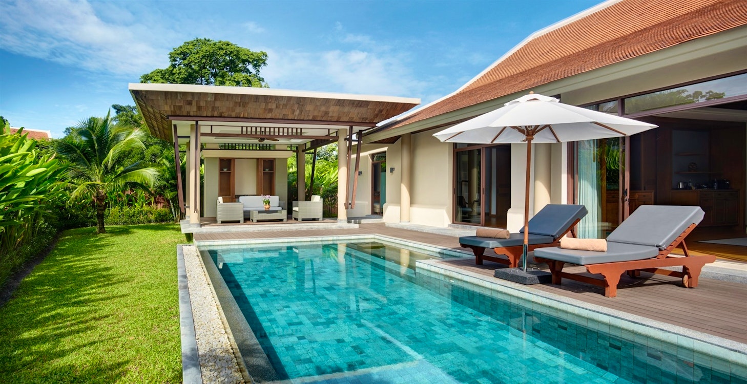 equatorial duplex suite - one bedroom  8 units