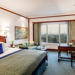 taj club room
