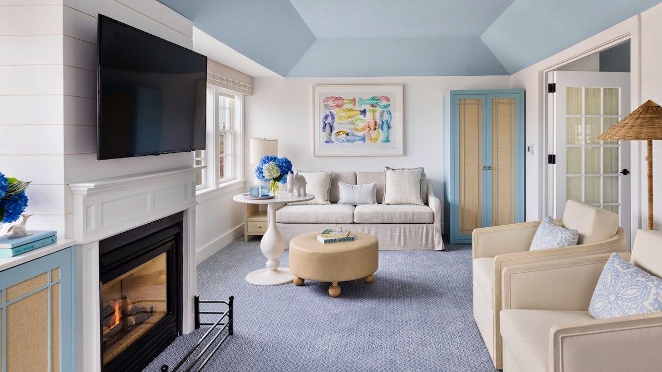 harborside hotel guest room at white elephant hotel nantucket
