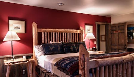 lodge rooms