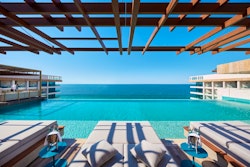 relax and swim at Mandarin Oriental Jumeira, Dubai Dubai, UAE