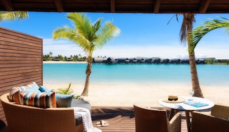 Duplex Lagoon Front Bure