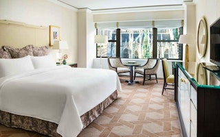 Lotte New York Palace image 3