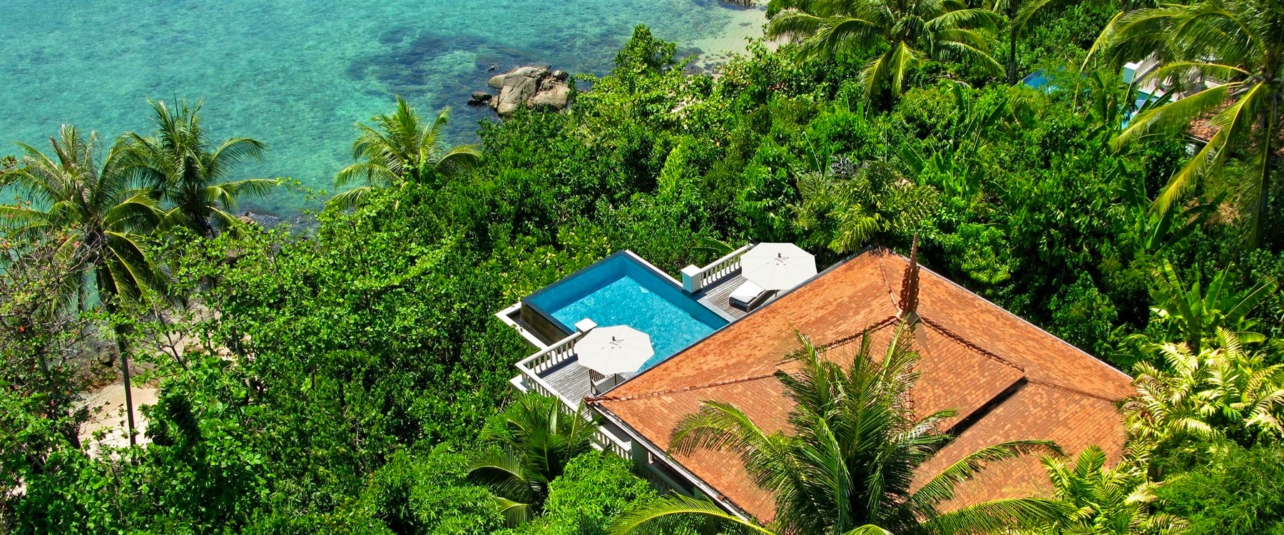 ocean front pool villas 