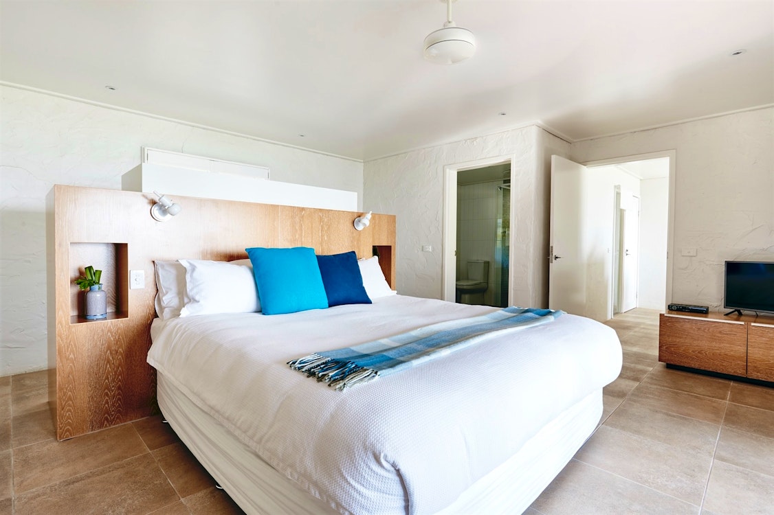 north beachfront suite orpheus island lodge great barrier reef islands queensland australia