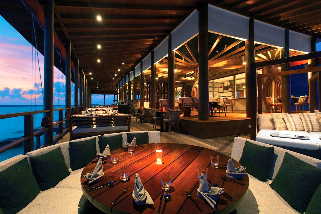 ozen life maadhoo maldives