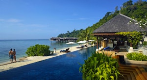Early booking offer plus a relaxing bonus<place>Pangkor Laut Resort</place><fomo>1</fomo>