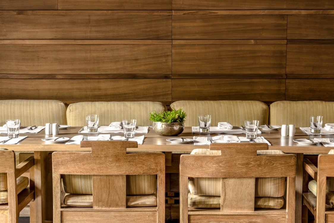 paro dining room at amankora paro bhutan