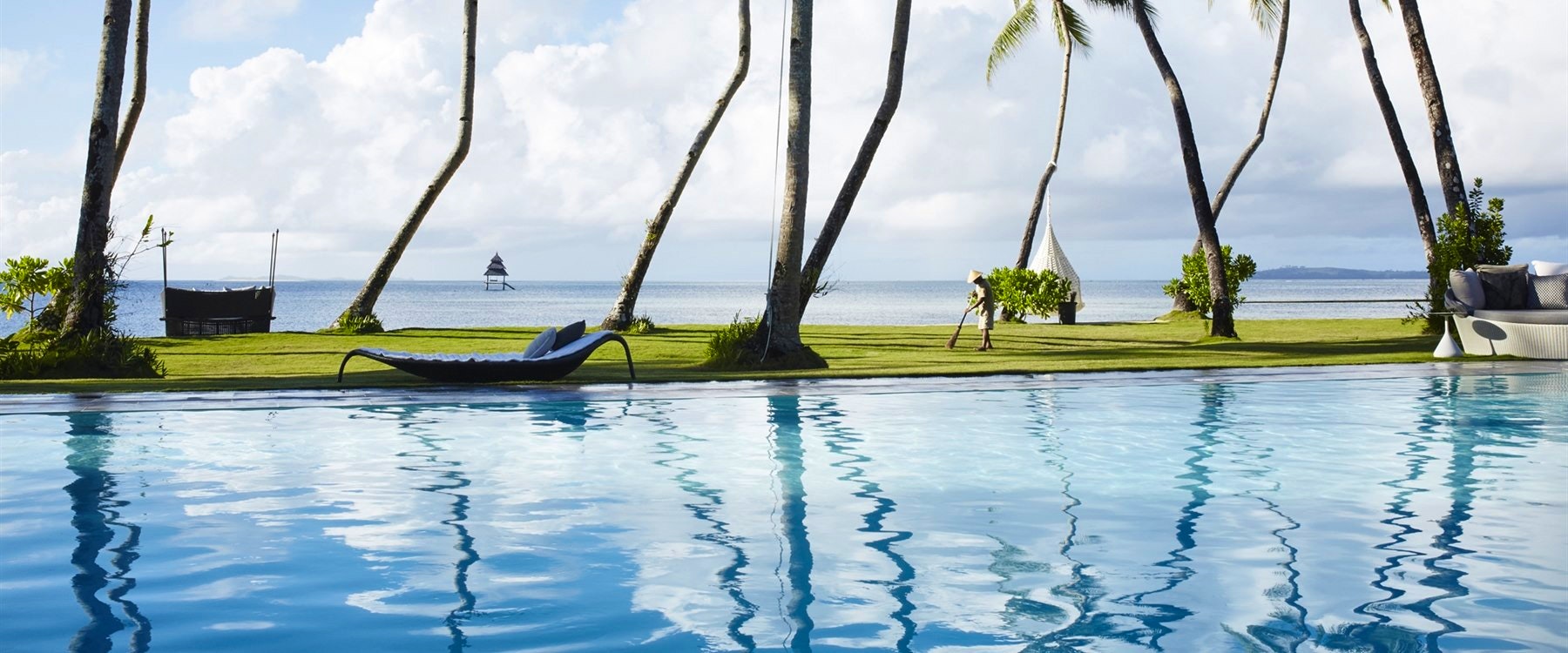 Swimming pool at Nay Palad Hideaway, Siargoa