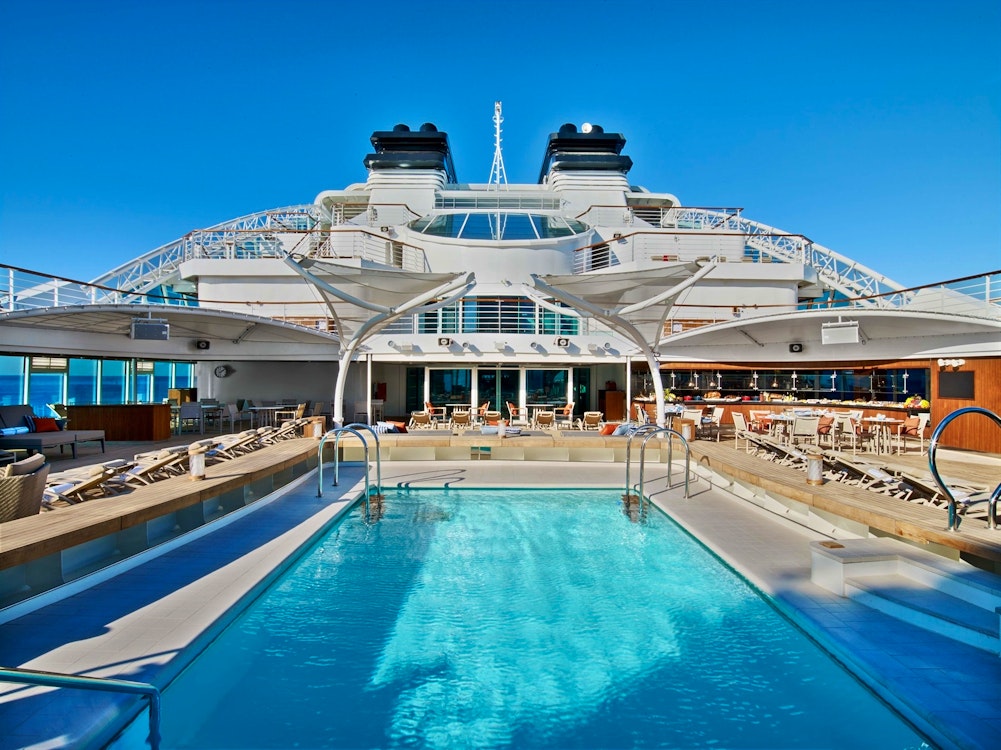 Seabourn Ovation Pool Deck