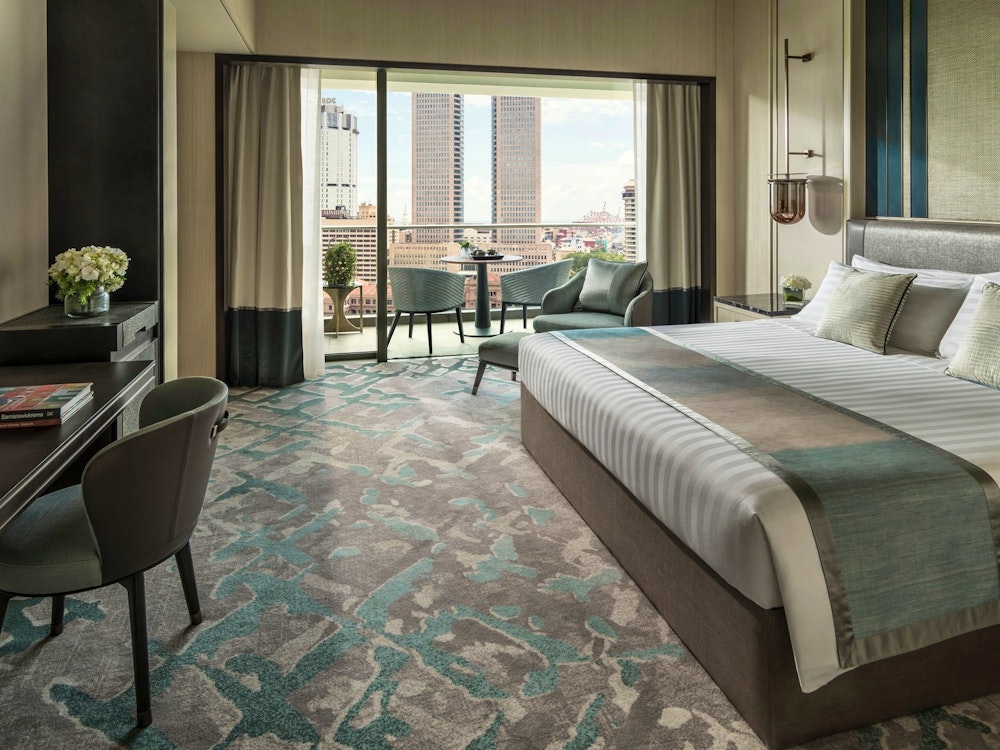 Premier Balcony room, Shangri-la, Colombo, Sri Lanka