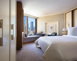 deluxe city room at four seasons sydney australia