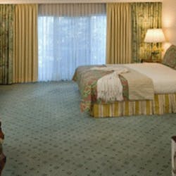 Premier King bedroom at Little America Hotel (Flagstaff)