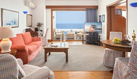 Premium Hotel/Bungalow Suite Sea View