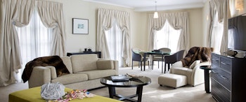 Sofitel Queenstown and Spa image 3