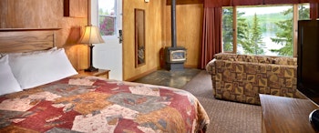 Pyramid Lake Resort image 2