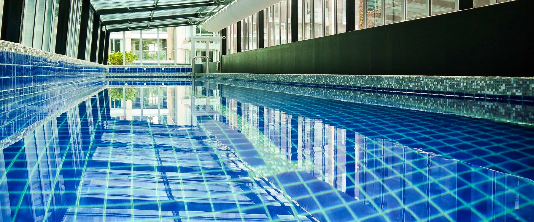 Swimming Pool at QT Museum Wellington