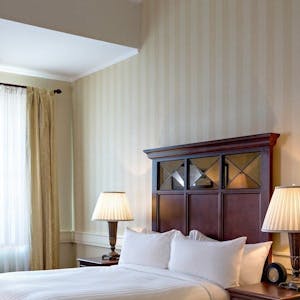 Guest Room - 1 King or 2 Queen