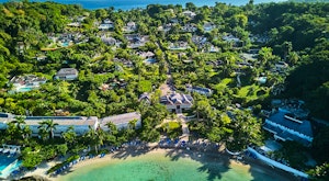 Enjoy a luxurious family getaway to this stylish beachfront resort – children will love the Pineapple Kids’ Club<place>Round Hill Hotel & Villas</place><fomo>86</fomo>