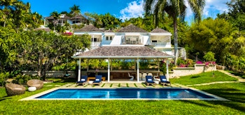 Round Hill Villas image 1