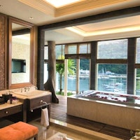 royal imperial suite