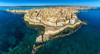 Explore Eastern Sicily image 3