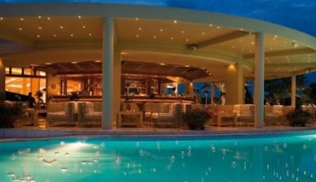 Sea Breeze Bar
