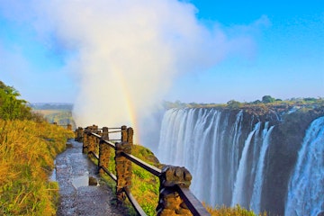 Fly to Victoria Falls 