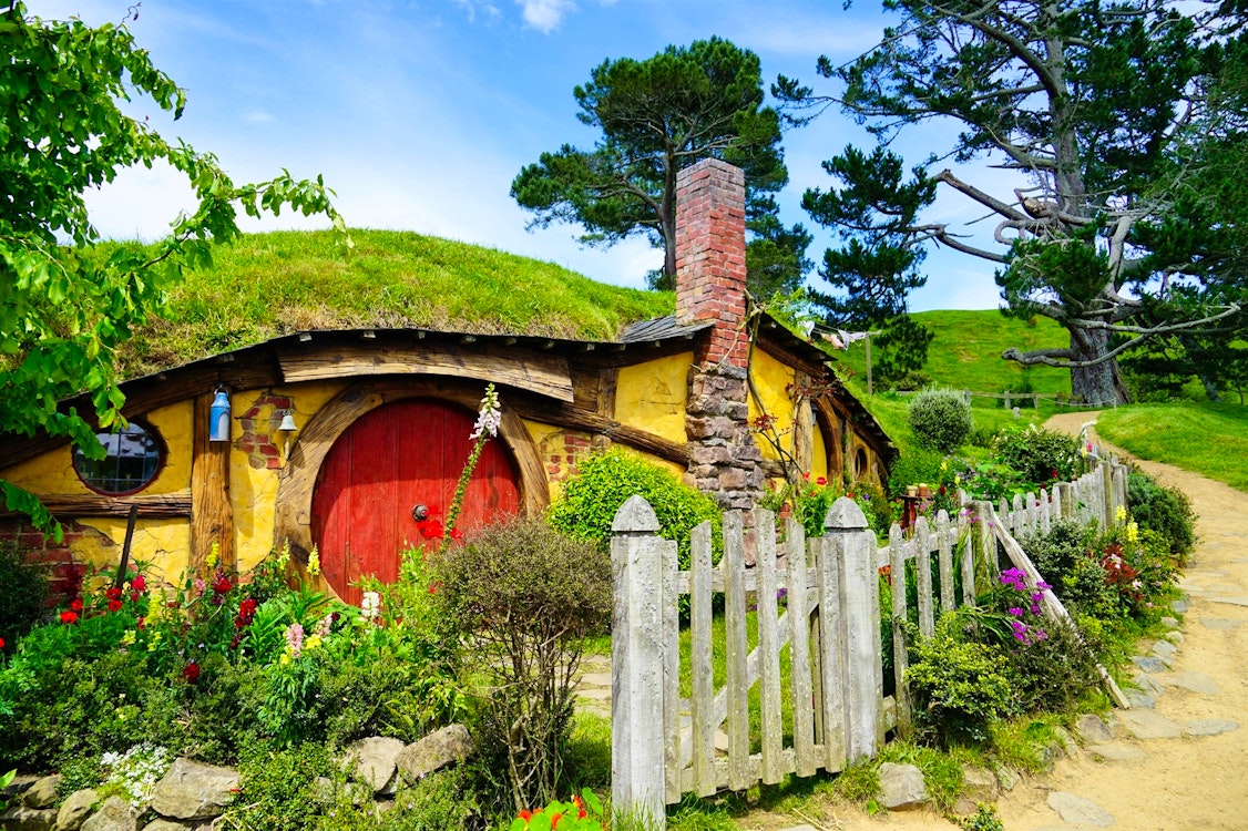 hobbiton - where hobbits live in their holes