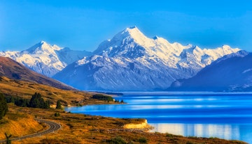 Christchurch to Lake Pukaki/Mt Cook (180 miles)
