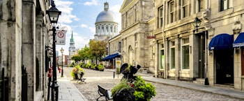 Discover Montréal and Québec image 3