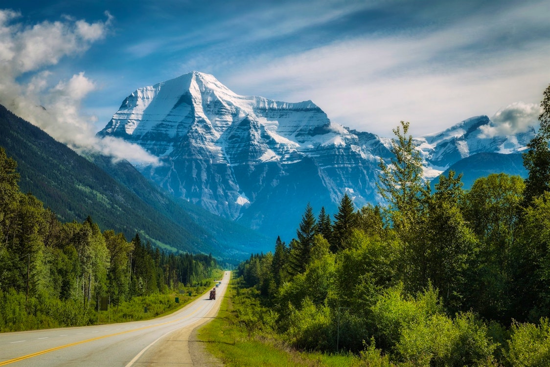 scenic yellowhead highway in mt. robson provincial