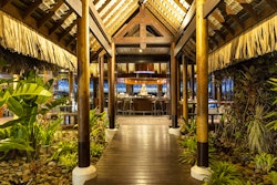 vue bar sofitel moorea ia ora beach resort moorea french polynesia gregoirelebacon